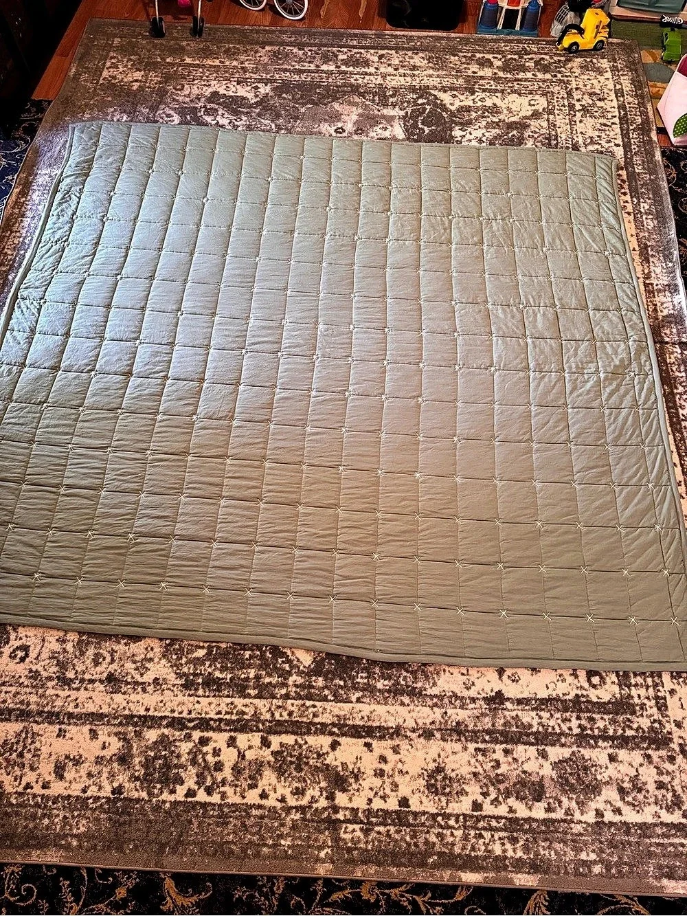 Reversible Sage Green Queen Quilt Coverlet Bedspread 88x99” No Tags